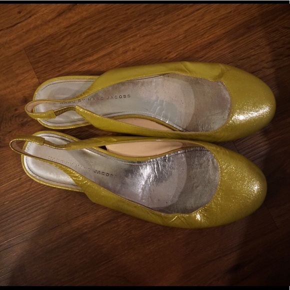 Marc by Marc Jacobs | Elastic Heel Ballet Flats - Picture 1 of 5